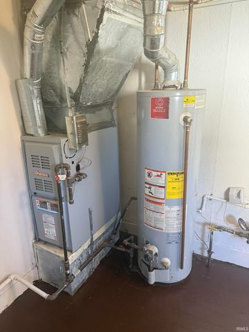 1515 Tecumseh Street, Fort Wayne, IN 46805