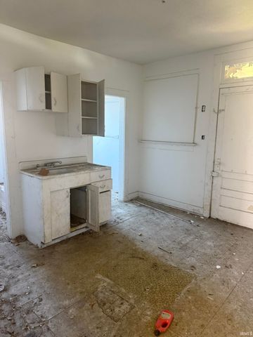 1515 Tecumseh Street, Fort Wayne, IN 46805