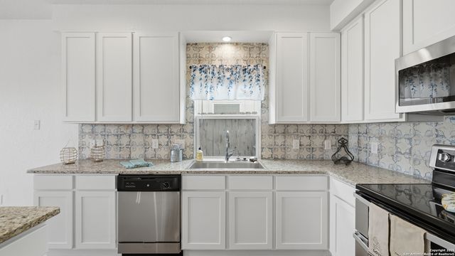 223 Sapphire, New Braunfels, TX 78130