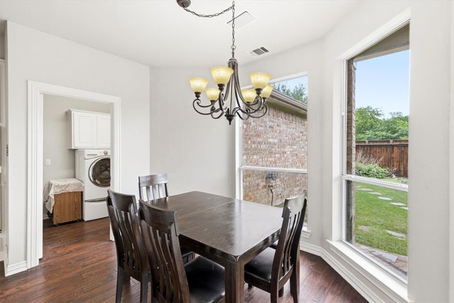 5800 Kingsbrook Drive, Plano, TX 75093