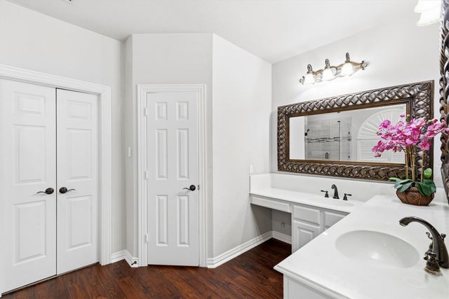 5800 Kingsbrook Drive, Plano, TX 75093