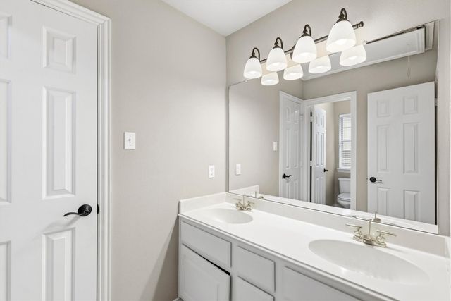5800 Kingsbrook Drive, Plano, TX 75093