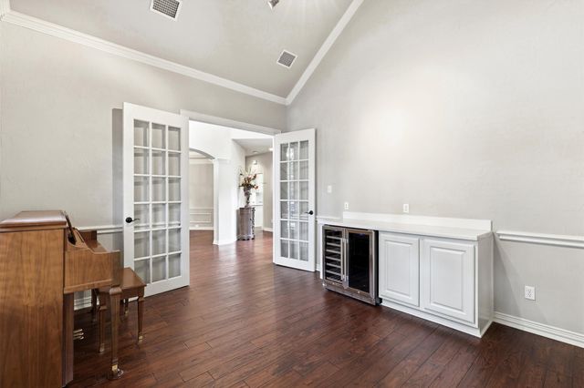 5800 Kingsbrook Drive, Plano, TX 75093