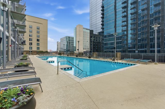 301 Demonbreun St Unit 907, Nashville, TN 37201