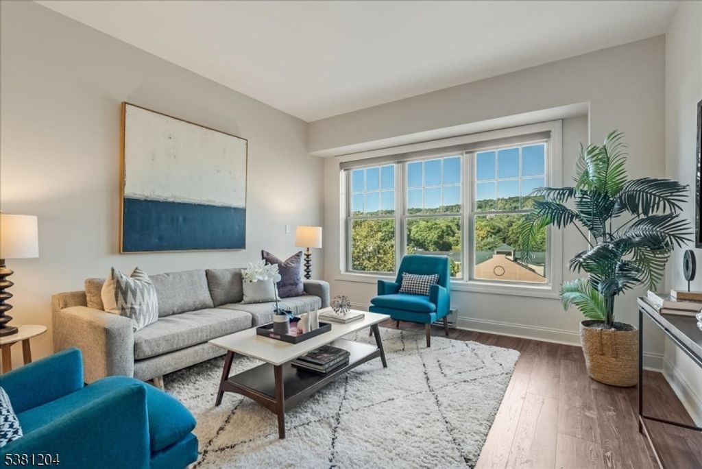 48 S Park St 609, Montclair Twp., NJ 07042