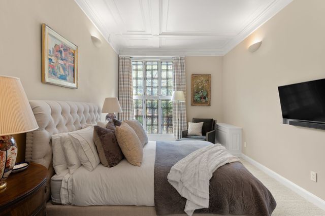 242 Beacon St 5, Boston, MA 02116