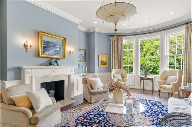 242 Beacon St 5, Boston, MA 02116