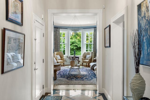 242 Beacon St 5, Boston, MA 02116