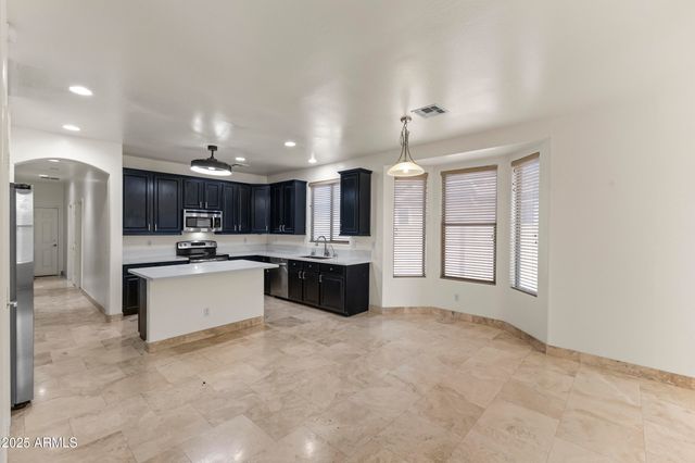 14089 W CHARTER OAK Road, Surprise, AZ 85379