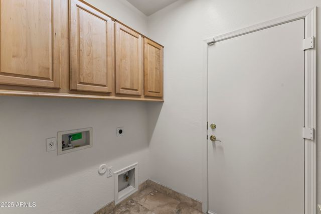 14089 W CHARTER OAK Road, Surprise, AZ 85379