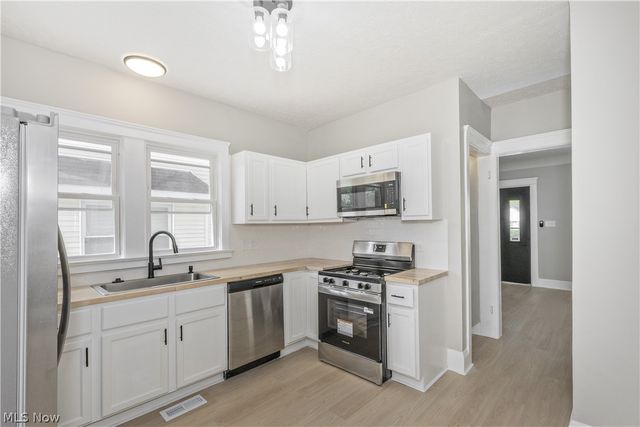 3263 E 134th Street, Cleveland, OH 44120