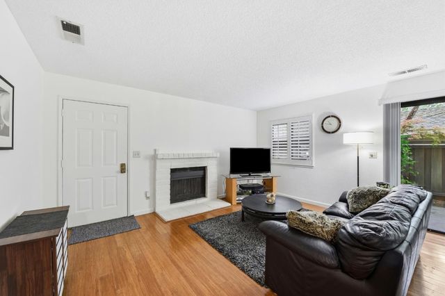 5697 Makati Circle B, San Jose, CA 95123