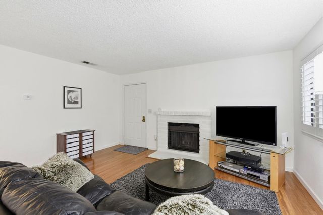 5697 Makati Circle B, San Jose, CA 95123