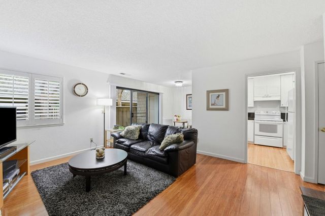 5697 Makati Circle B, San Jose, CA 95123