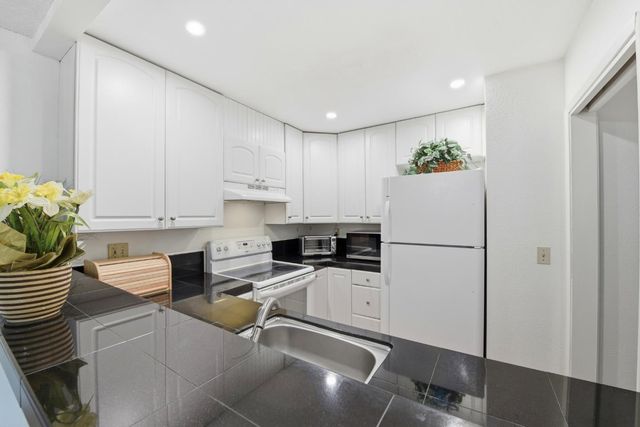 5697 Makati Circle B, San Jose, CA 95123