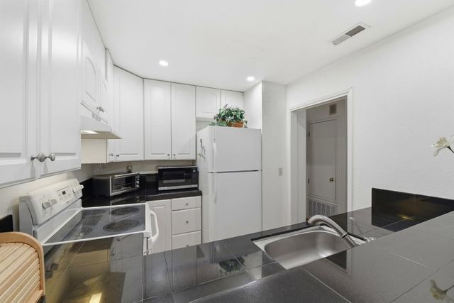 5697 Makati Circle B, San Jose, CA 95123