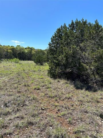 23 Heathrow LN, Wimberley, TX 78676