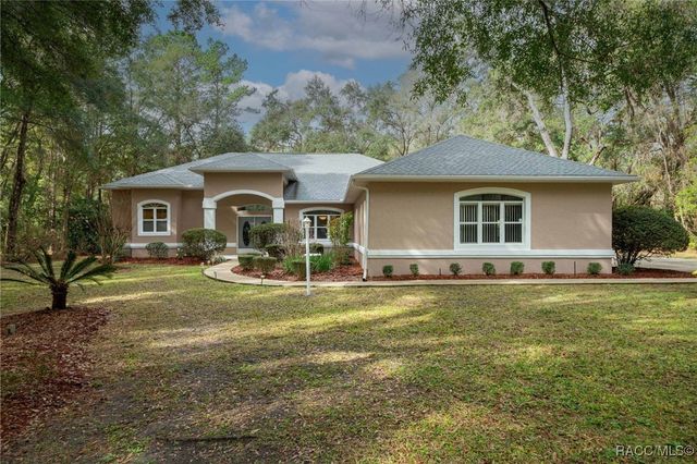 4396 N Forest Lake Drive, Hernando, FL 34442