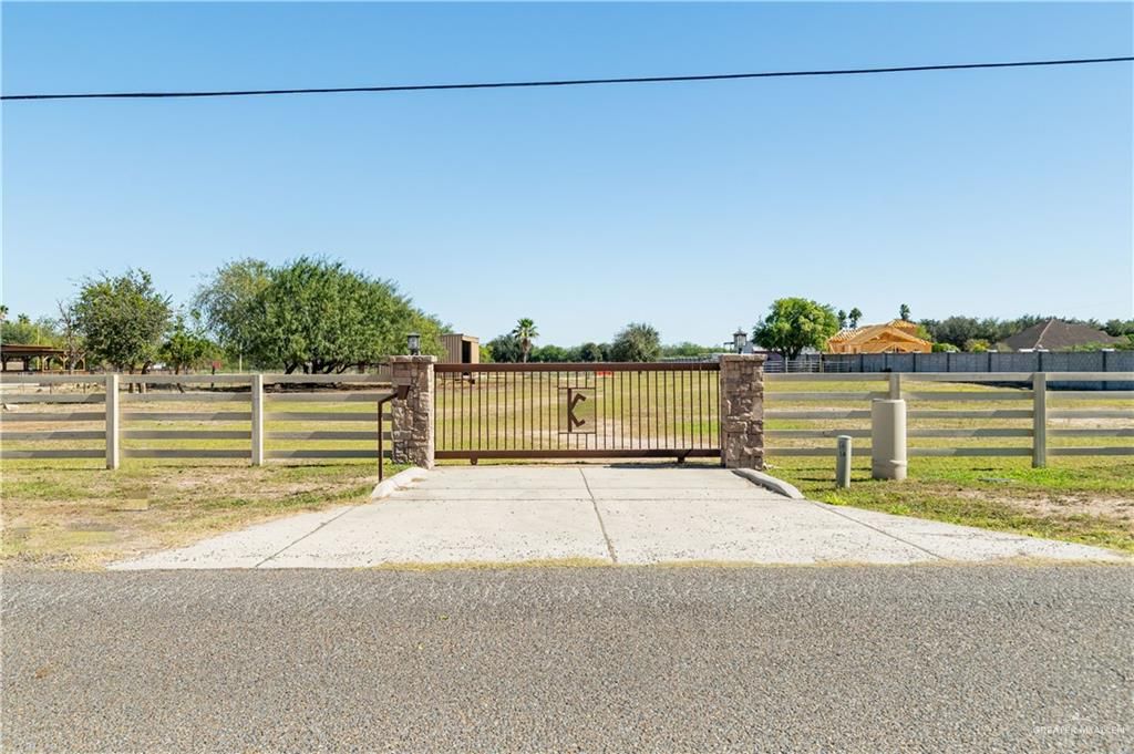 6700 N Taylor Road, Mcallen, TX 78504