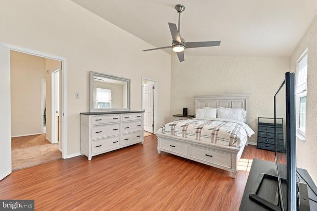 10 MACCONNACHY SQ, Baltimore, MD 21207