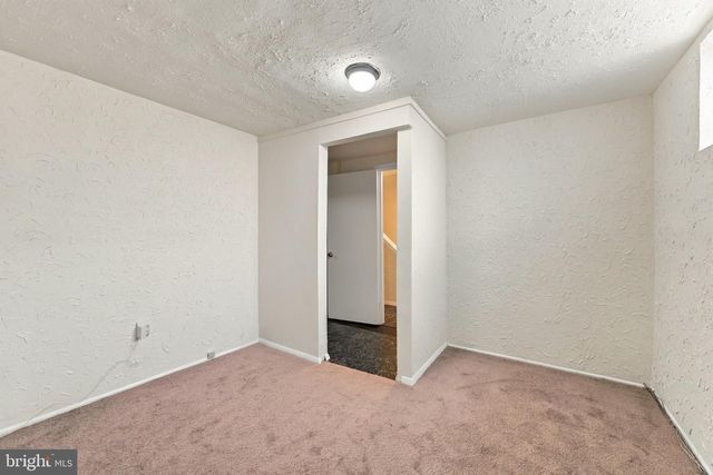 10 MACCONNACHY SQ, Baltimore, MD 21207