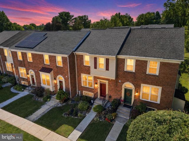 10 MACCONNACHY SQ, Baltimore, MD 21207