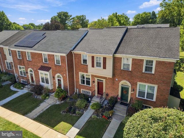 10 MACCONNACHY SQ, Baltimore, MD 21207
