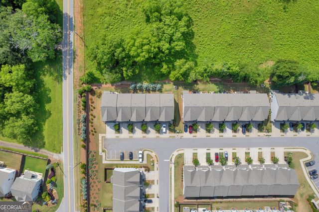 5615 Parkview Lane, Flowery Branch, GA 30542