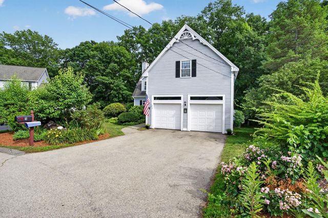 5 Suffolk Park, Nashua, NH 03063