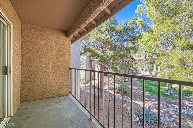 2750 South Durango Drive 2121, Las Vegas, NV 89117