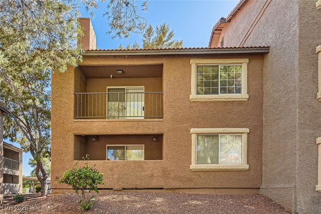 2750 South Durango Drive 2121, Las Vegas, NV 89117