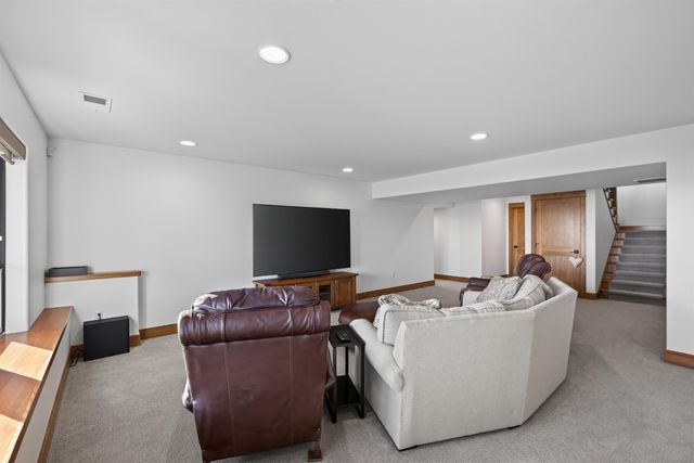 10303 N Wieber Dr, Spokane, WA 99208
