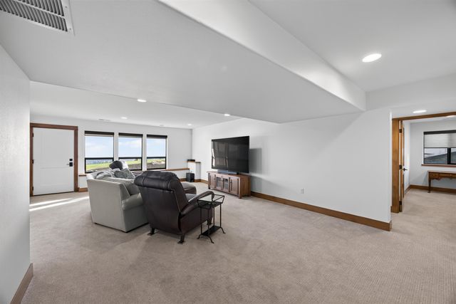 10303 N Wieber Dr, Spokane, WA 99208