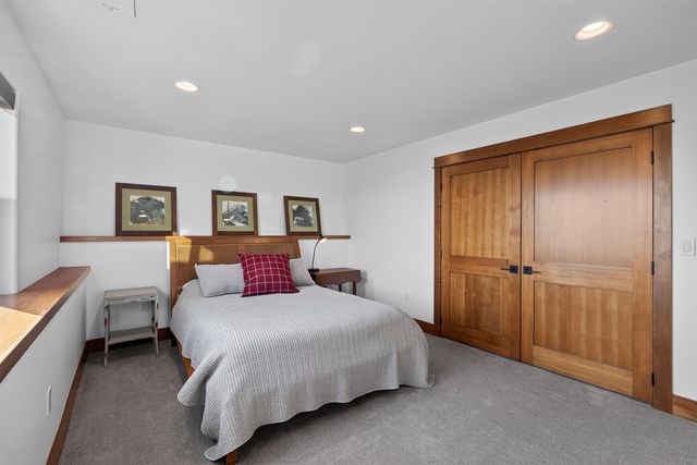 10303 N Wieber Dr, Spokane, WA 99208
