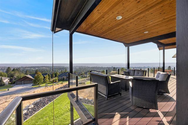 10303 N Wieber Dr, Spokane, WA 99208