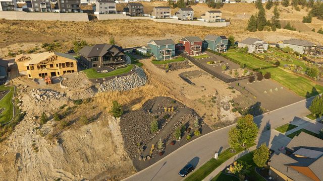 10303 N Wieber Dr, Spokane, WA 99208