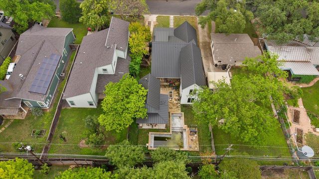 7512 Hardy DR, Austin, TX 78757