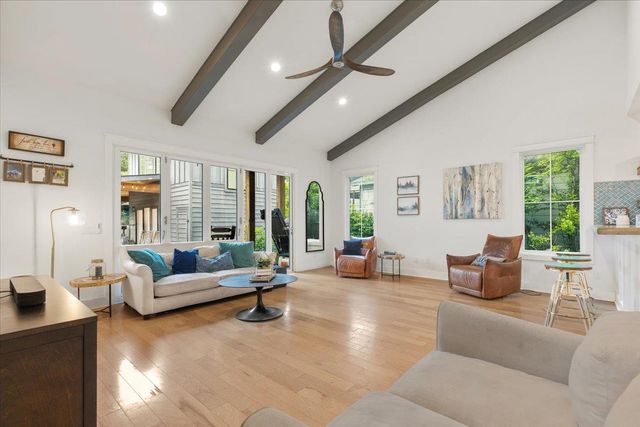 7512 Hardy DR, Austin, TX 78757