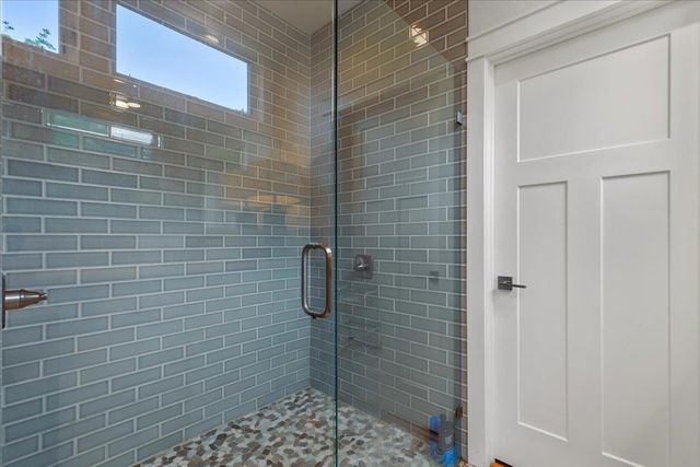 7512 Hardy DR, Austin, TX 78757