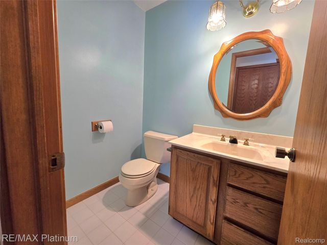 30477 Pickford Street, Livonia, MI 48152