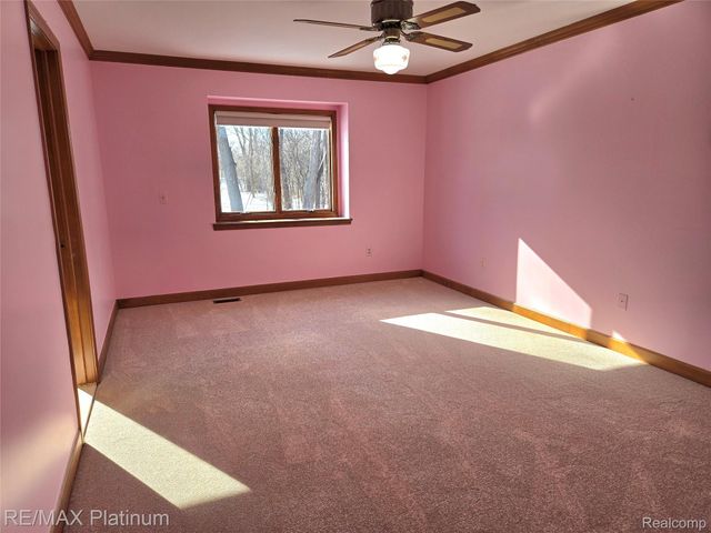 30477 Pickford Street, Livonia, MI 48152