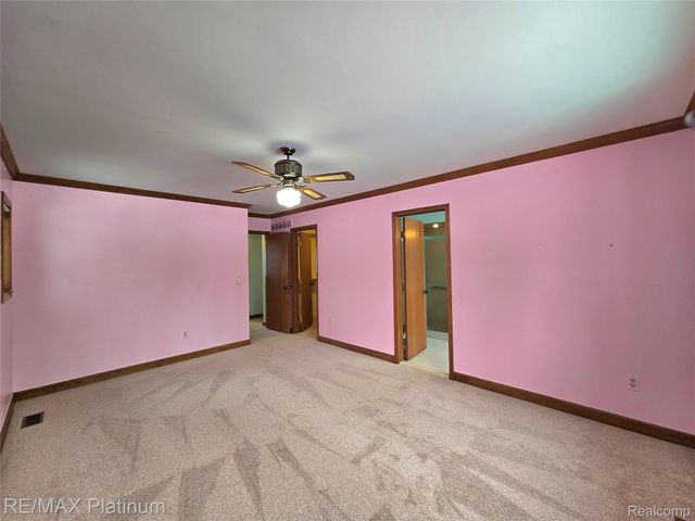 30477 Pickford Street, Livonia, MI 48152