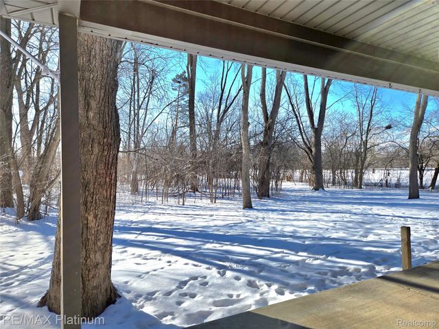 30477 Pickford Street, Livonia, MI 48152