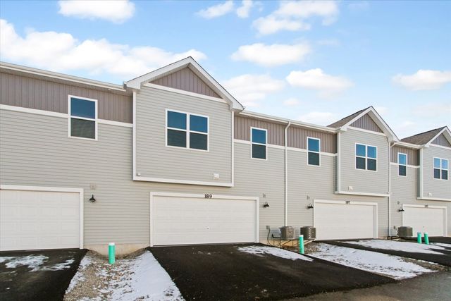 343 Kingsport Drive, South Elgin, IL 60177