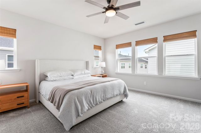 5730 Clear Creek Lane, Charlotte, NC 28215