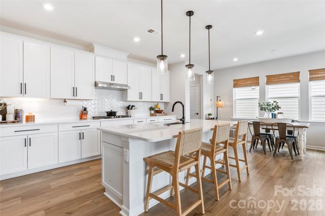 5730 Clear Creek Lane, Charlotte, NC 28215