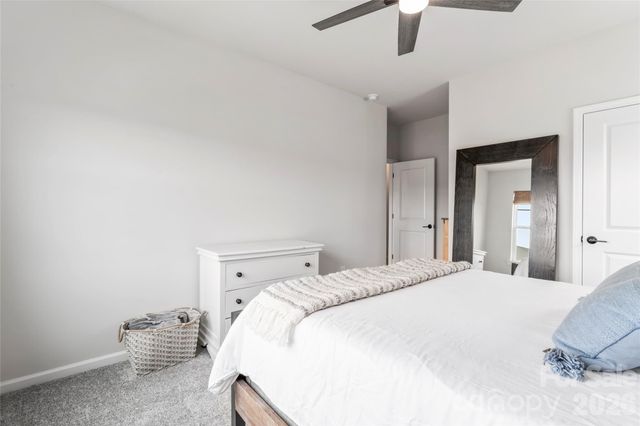 5730 Clear Creek Lane, Charlotte, NC 28215