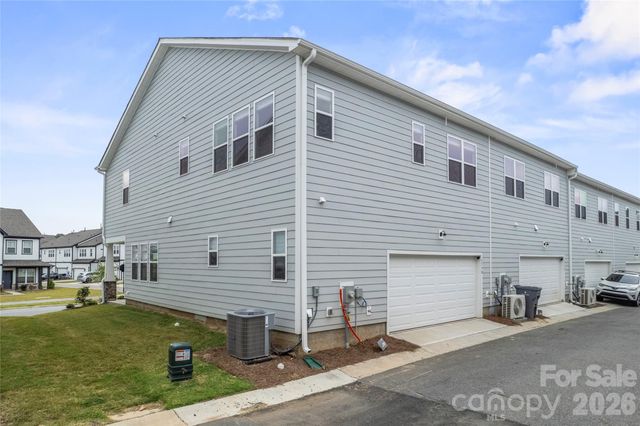 5730 Clear Creek Lane, Charlotte, NC 28215