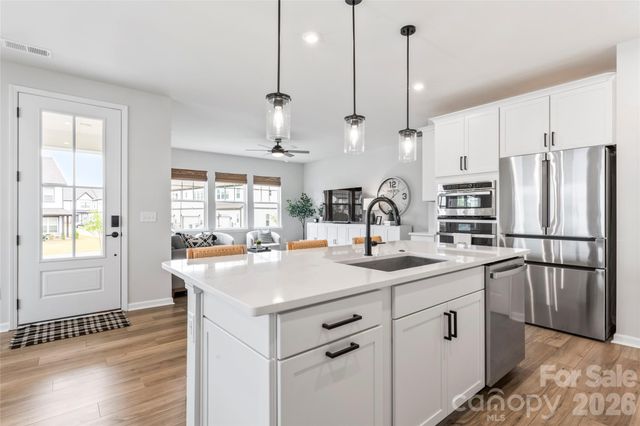 5730 Clear Creek Lane, Charlotte, NC 28215