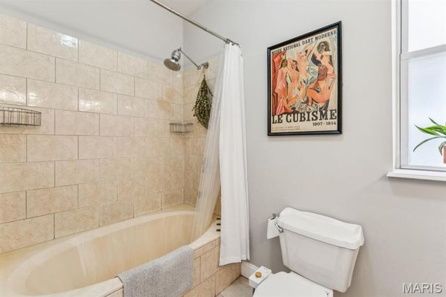 2704 Louisiana Avenue, St Louis, MO 63118